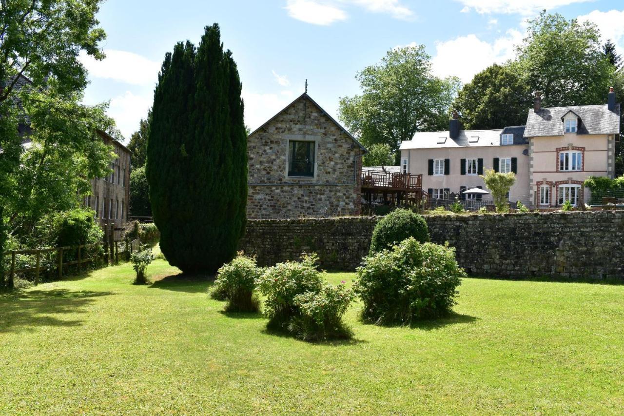 Gites In Le Neufbourg -Mortain المظهر الخارجي الصورة